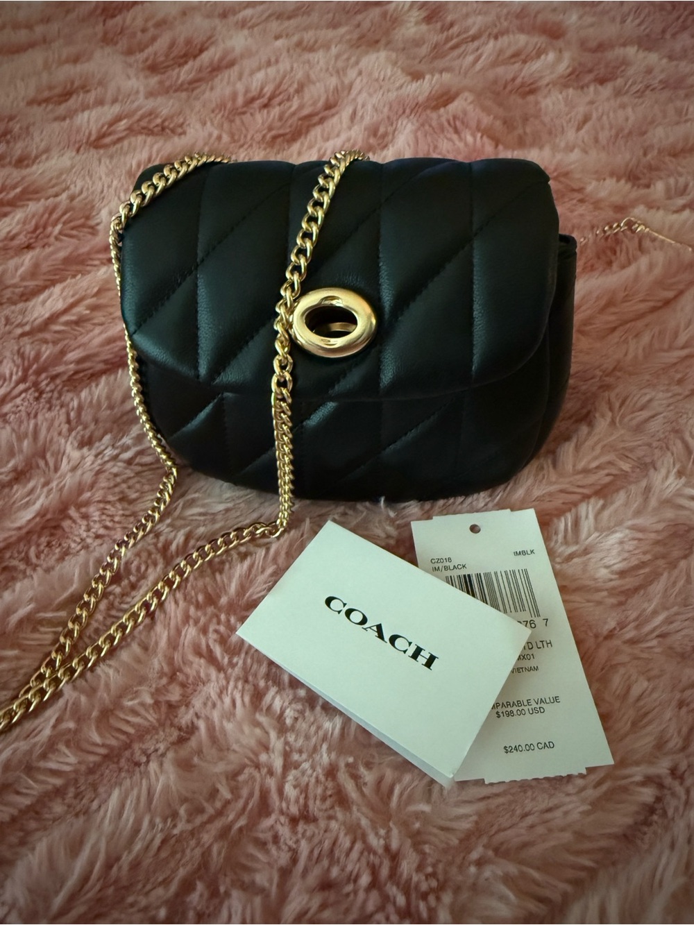Coach Turnlock quilted card case with chain